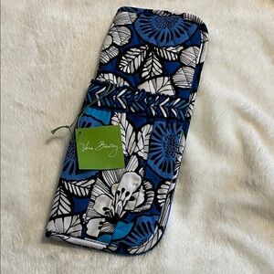 Vera Bradley Blue and White Floral Hair Accessory